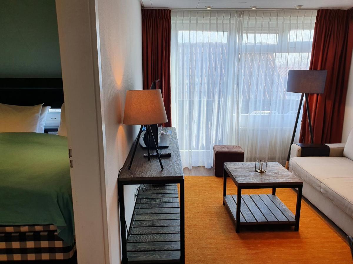 Badhotel Bruin Vlieland Dış mekan fotoğraf