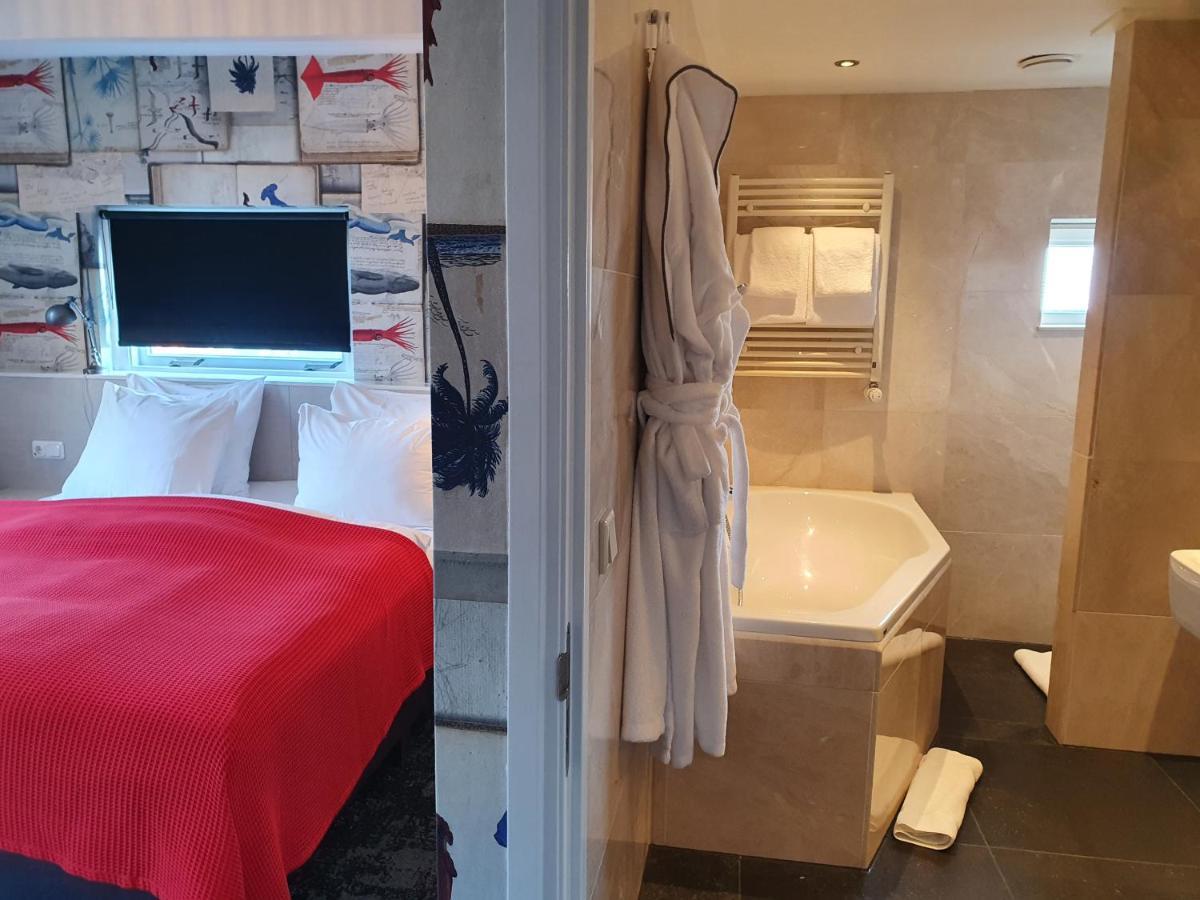 Badhotel Bruin Vlieland Dış mekan fotoğraf