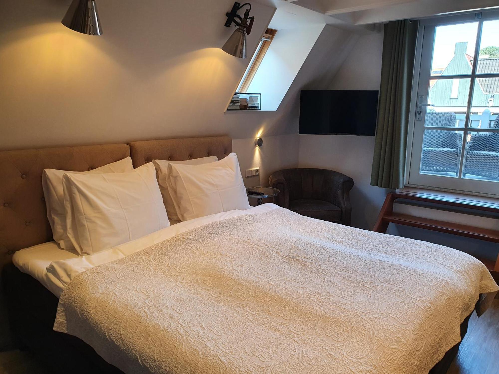 Badhotel Bruin Vlieland Dış mekan fotoğraf